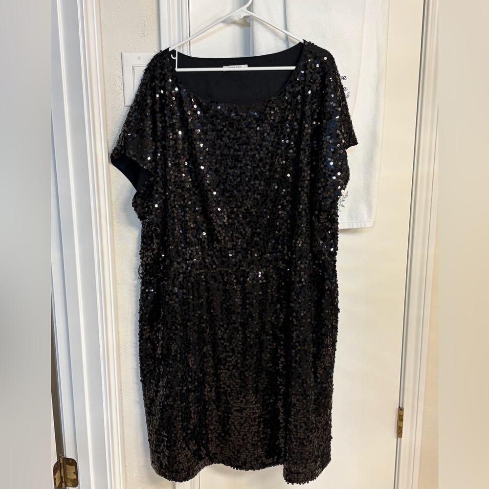 DKNYC Black Sequined Evening PreOwned Dress Plus Size 3 X Mint Condition